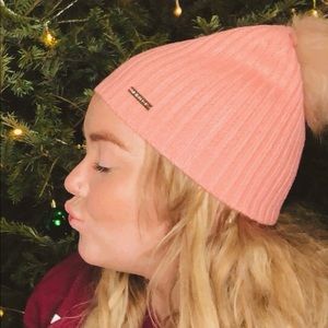 Michael kors snow hat